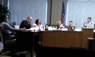 Huntington Council Passes Food Cart, Outdoor Dining Ordinances Huntington Council Passes Food Cart, Outdoor Dining Ordinances